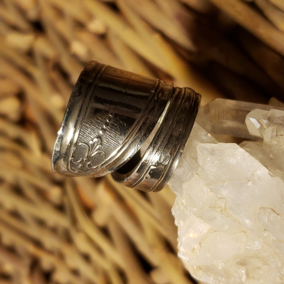 Handcrafted Gothic Boho Spiral Vintage Spoon Ring sz 5.5 - Picture 1 of 7